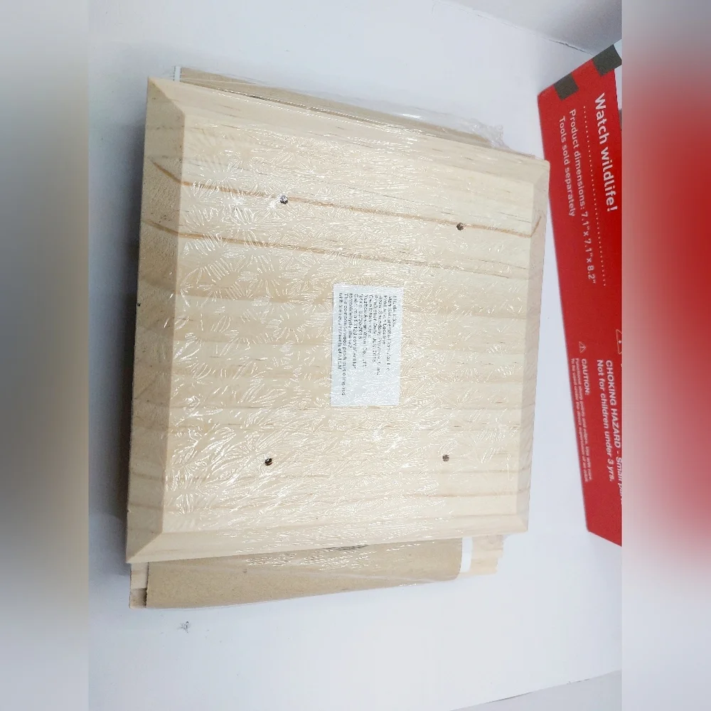 Red Toolbox Hanging Bird Feeder Level 1 Carpentry Kit Quality Work together NIB‎